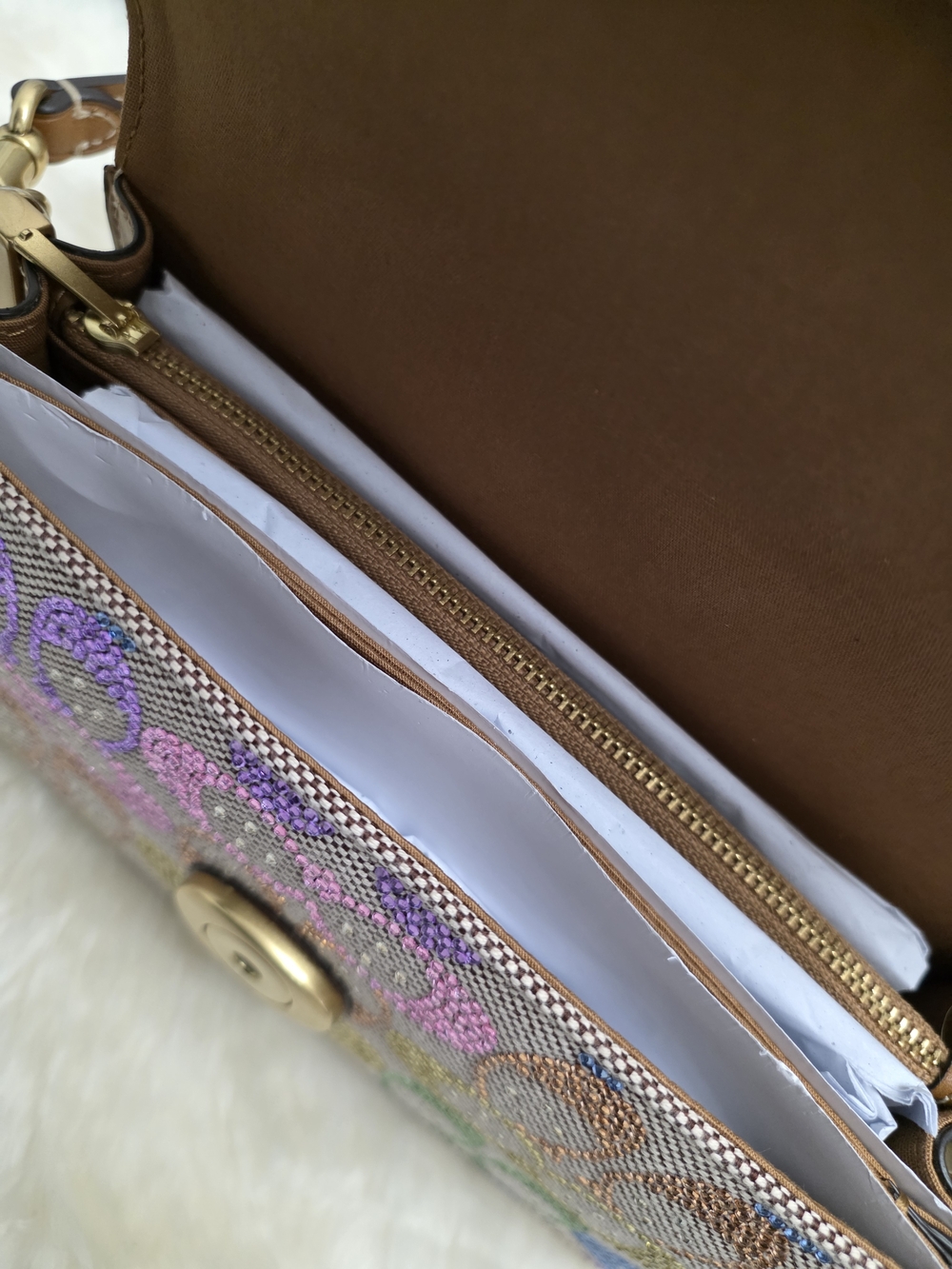 COACH Tabby Rainbow Crystal Signature Jacquard Shoulder Bag 20 - Picture 7 of 7